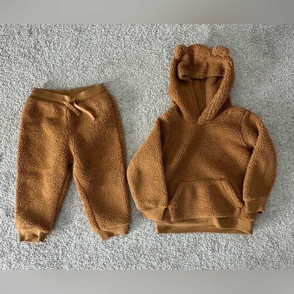 Carter’s Toddler Brown Teddy Fleece Hoodie & Pants Set Size 2T